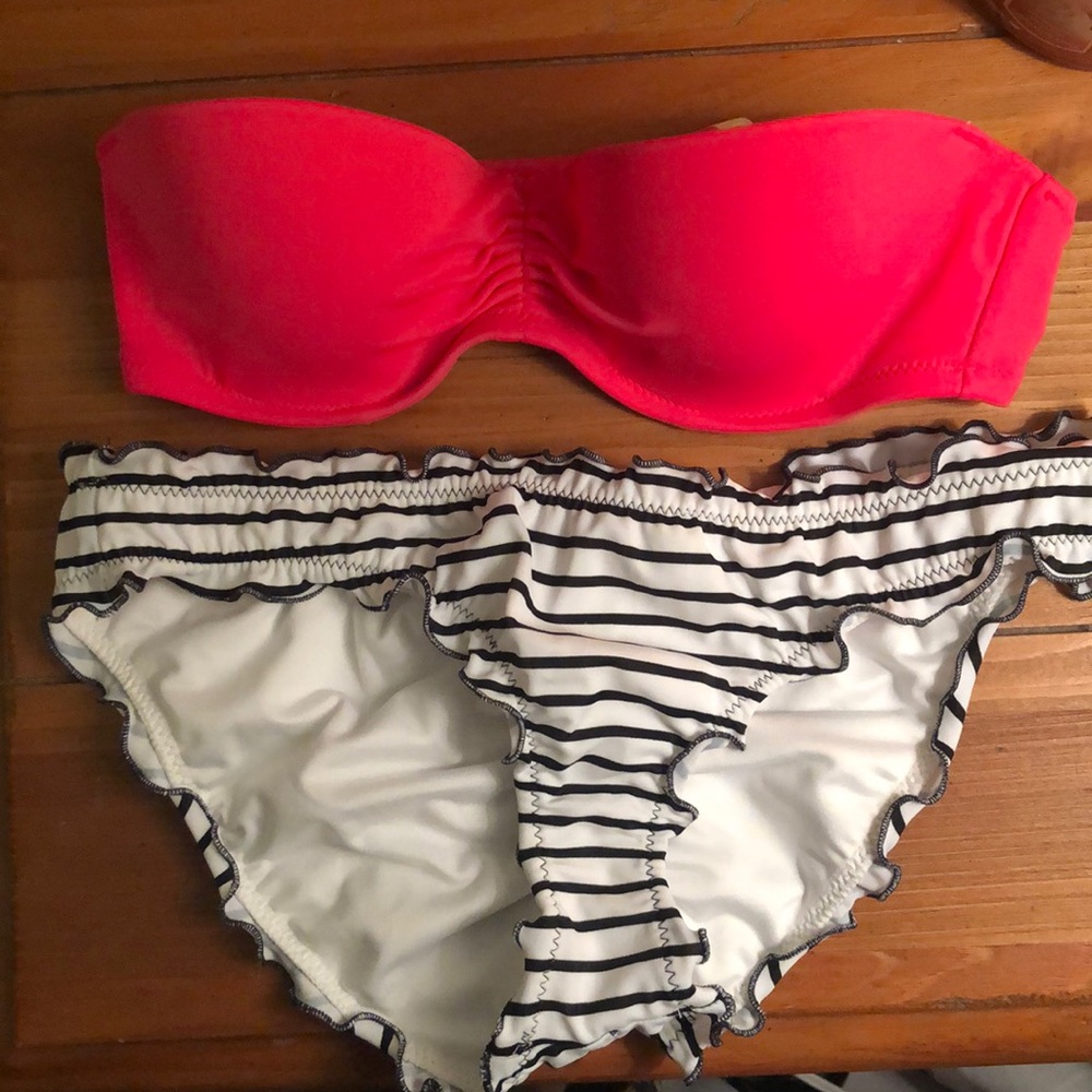 ‼️ SOLD ‼️ VS Two Piece Bathing Suit